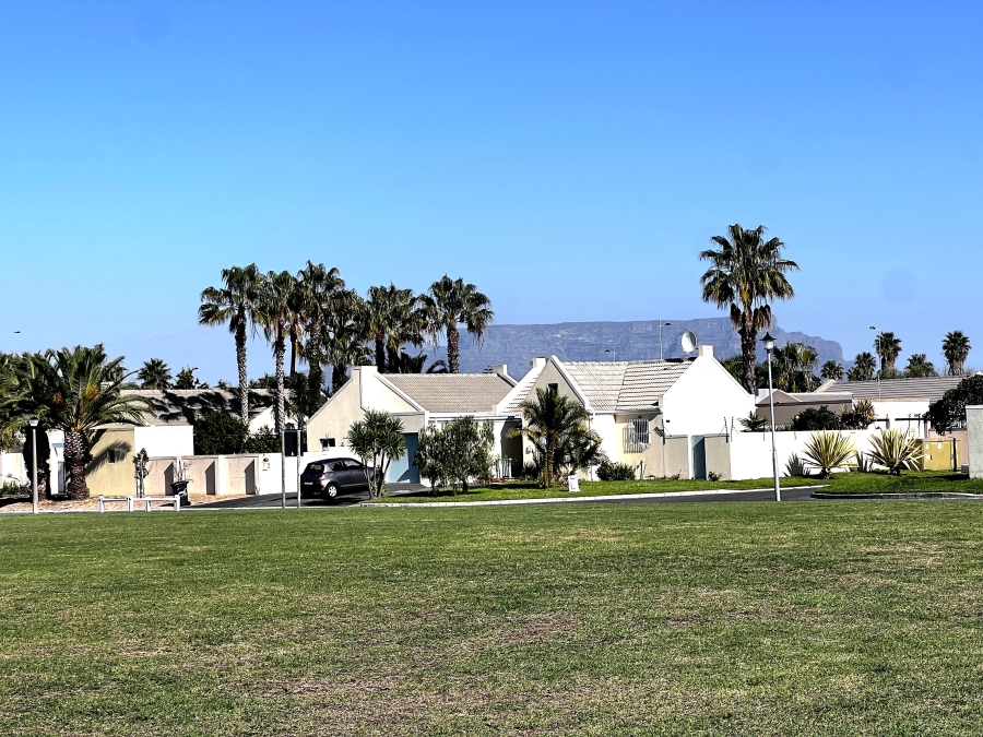 To Let 2 Bedroom Property for Rent in Sunningdale Western Cape
